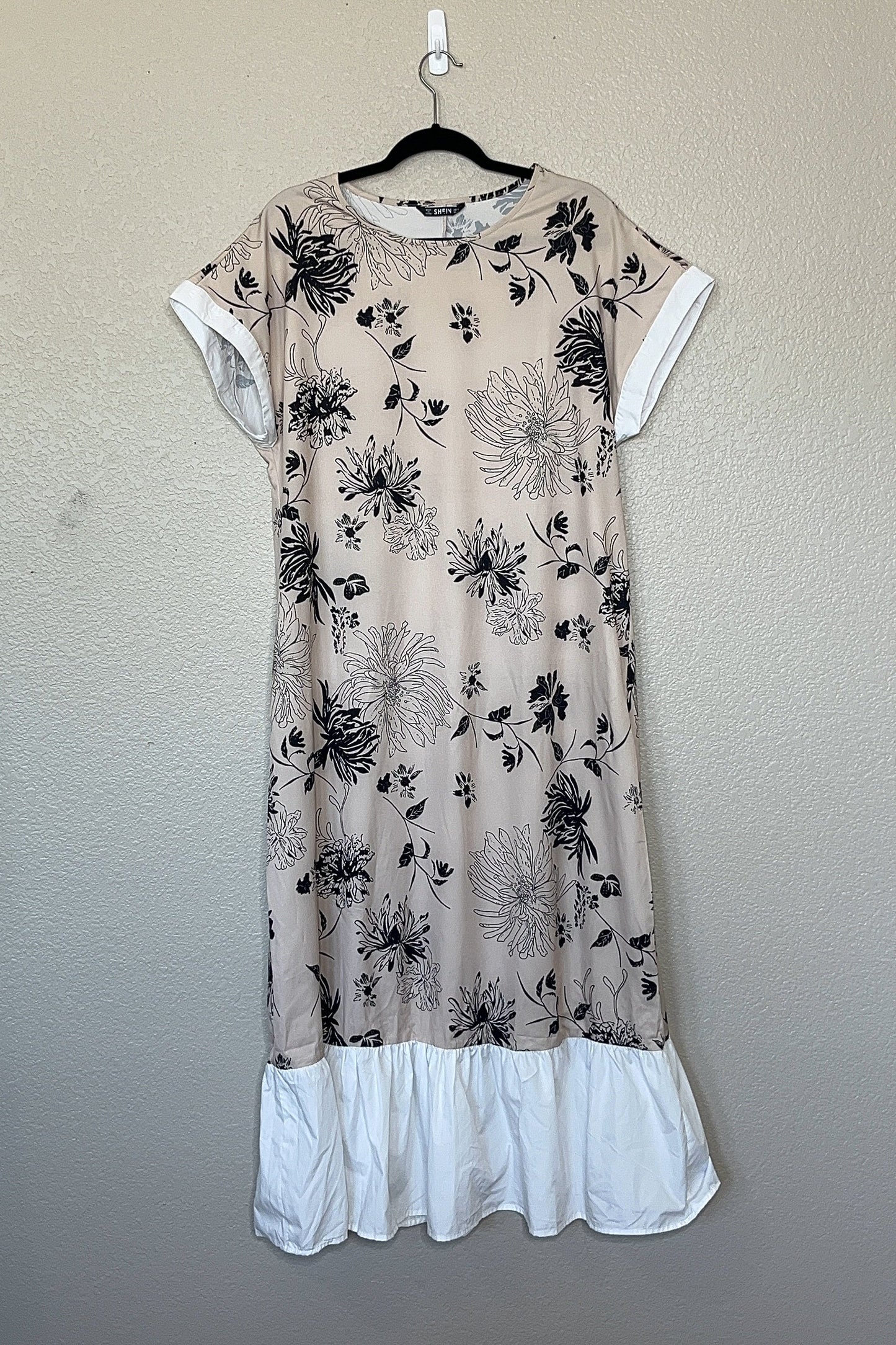 Shein Floral Maxi Dress Sz. S Oversized