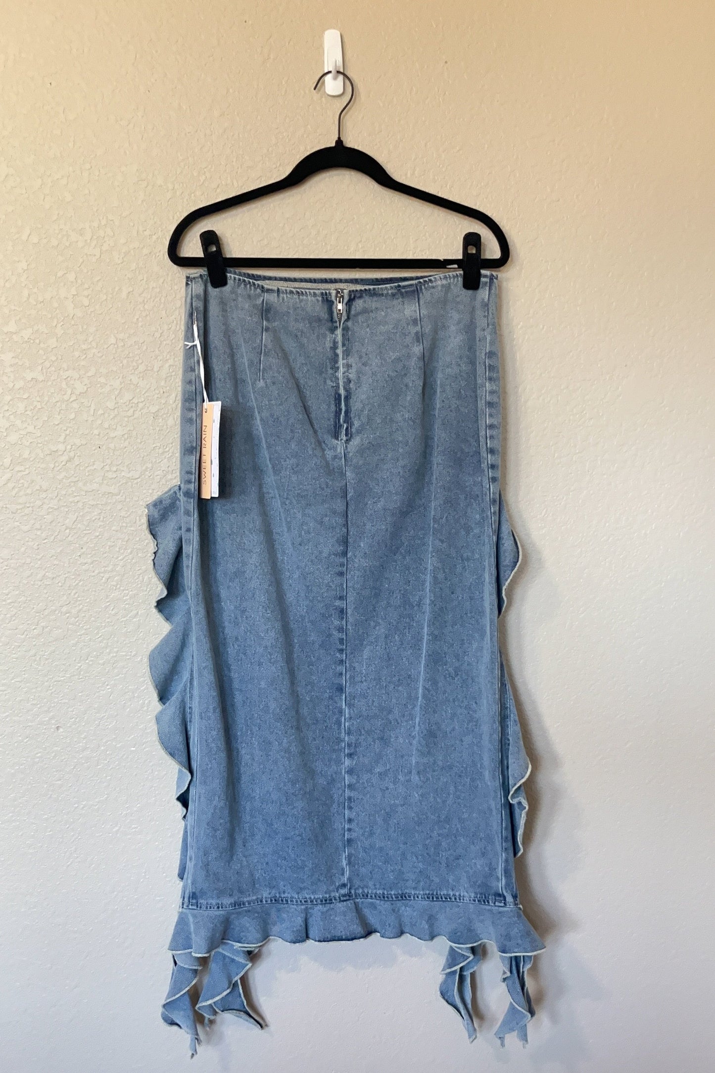 Denim Ruffle Maxi Skirt sz. Large